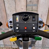 Elektrick sktr pro seniory