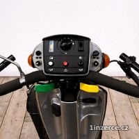 Elektrick� sk�tr pro seniory