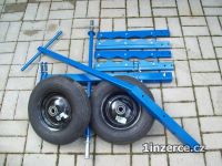 Ru�n� voz�k na palivov� d�evo 