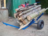 Ru�n� voz�k na palivov� d�evo 